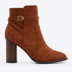 Draper James Tegan booties in cognac - size 10 NWT